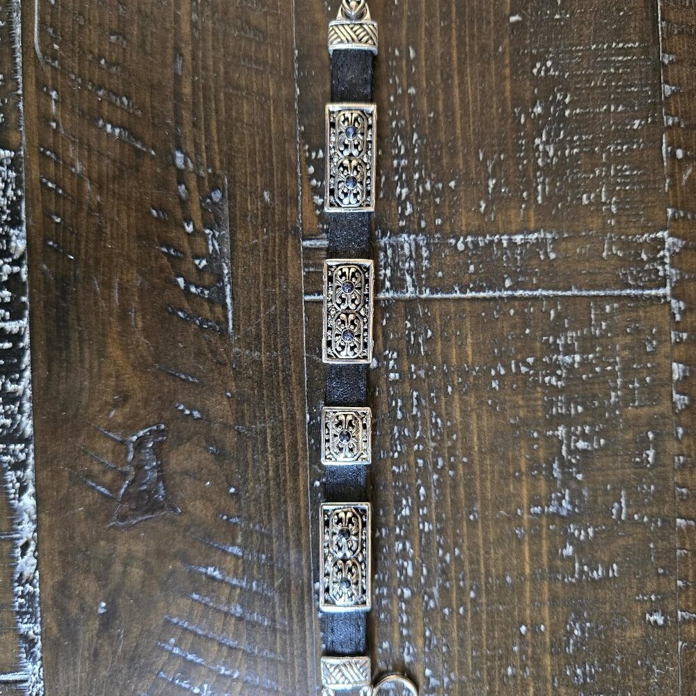 Western Faux Leather Bracelet Silver Tone Metal Accents Boho Festival Cowgirl